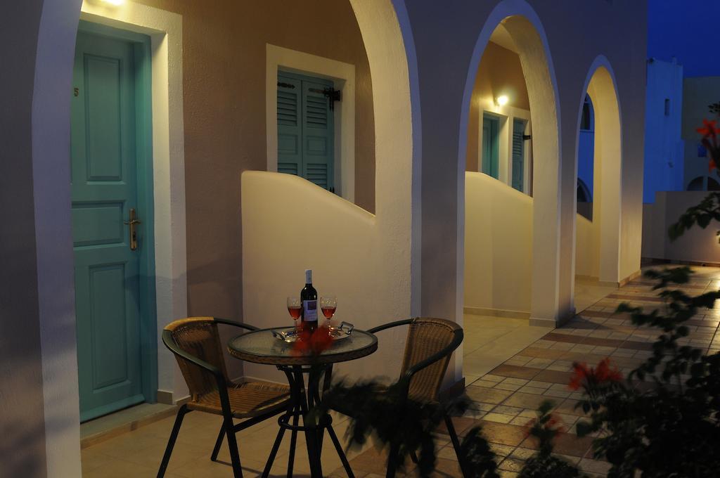 Villa Rose Firá Buitenkant foto